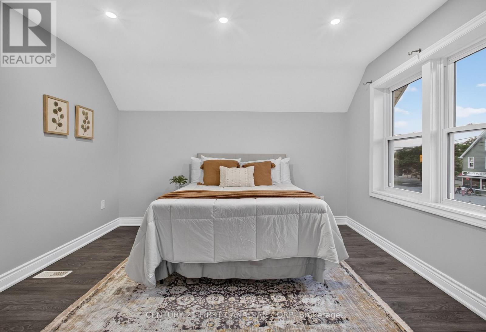 384 WHARNCLIFFE ROAD S - 15