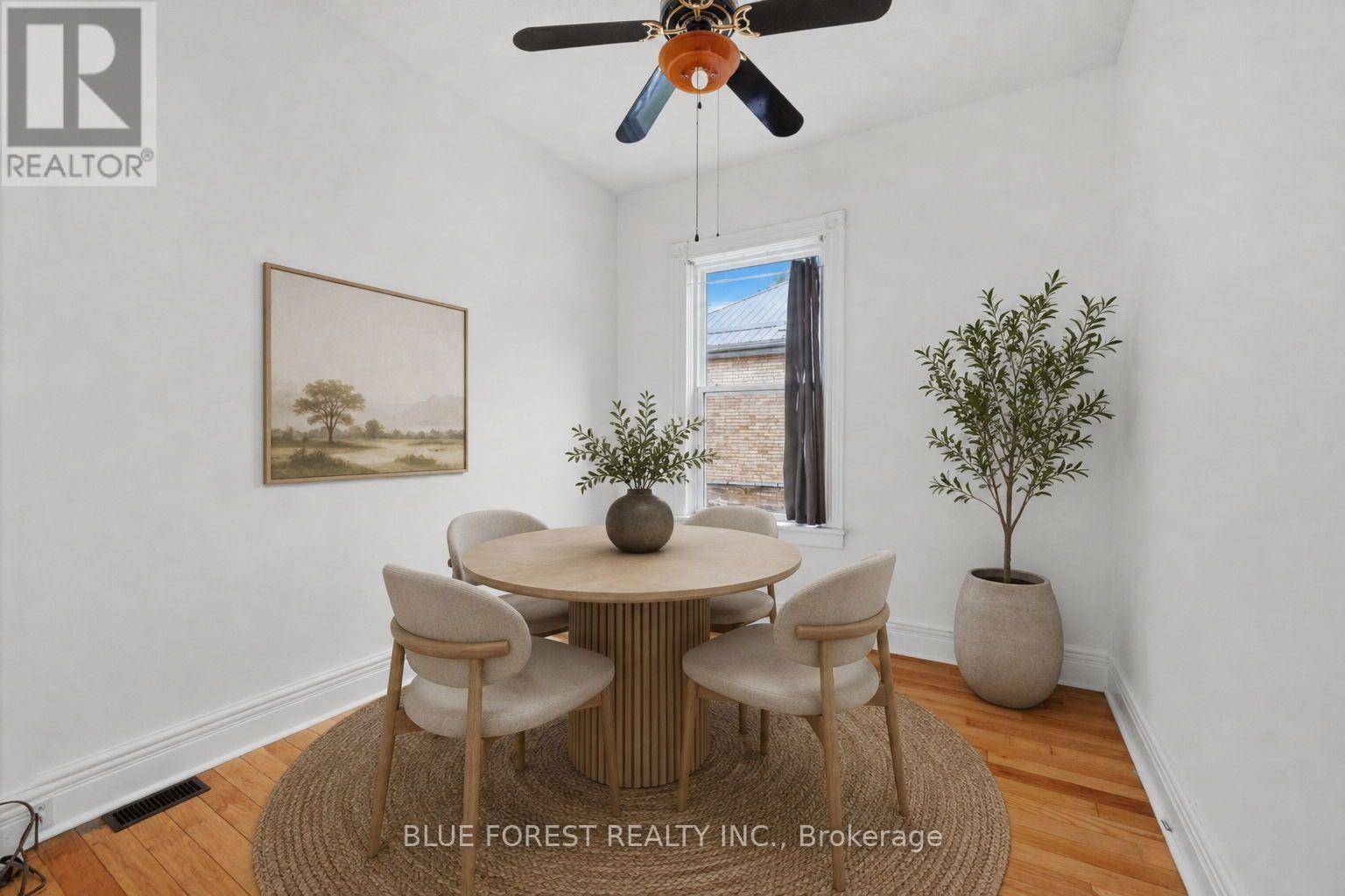 548 ELIZABETH STREET - Image 16