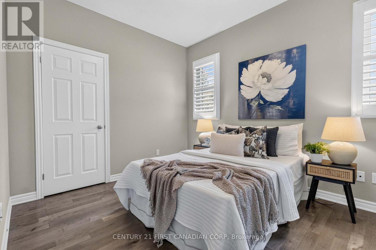 3183 PINCOMBE DRIVE - Image 16