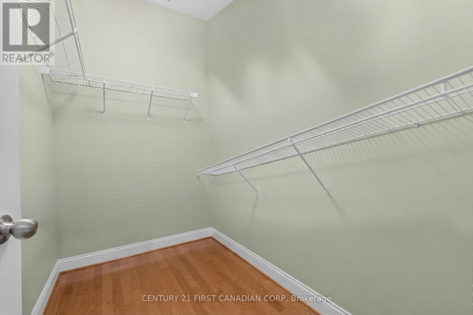 3183 PINCOMBE DRIVE - Image 25