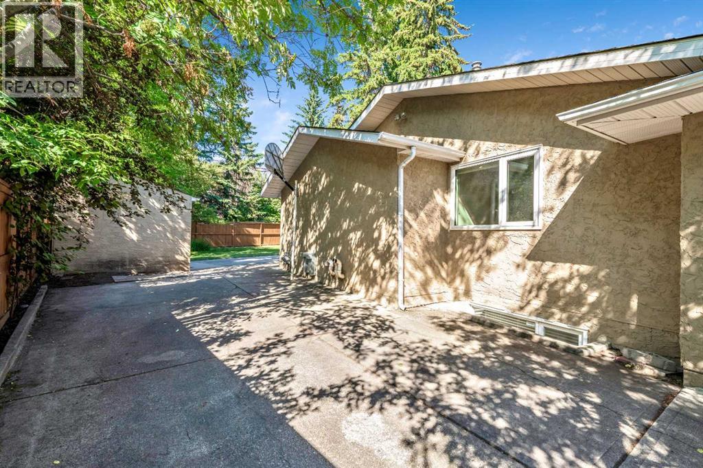 224 Varsity Crescent Northwest - Photo 38