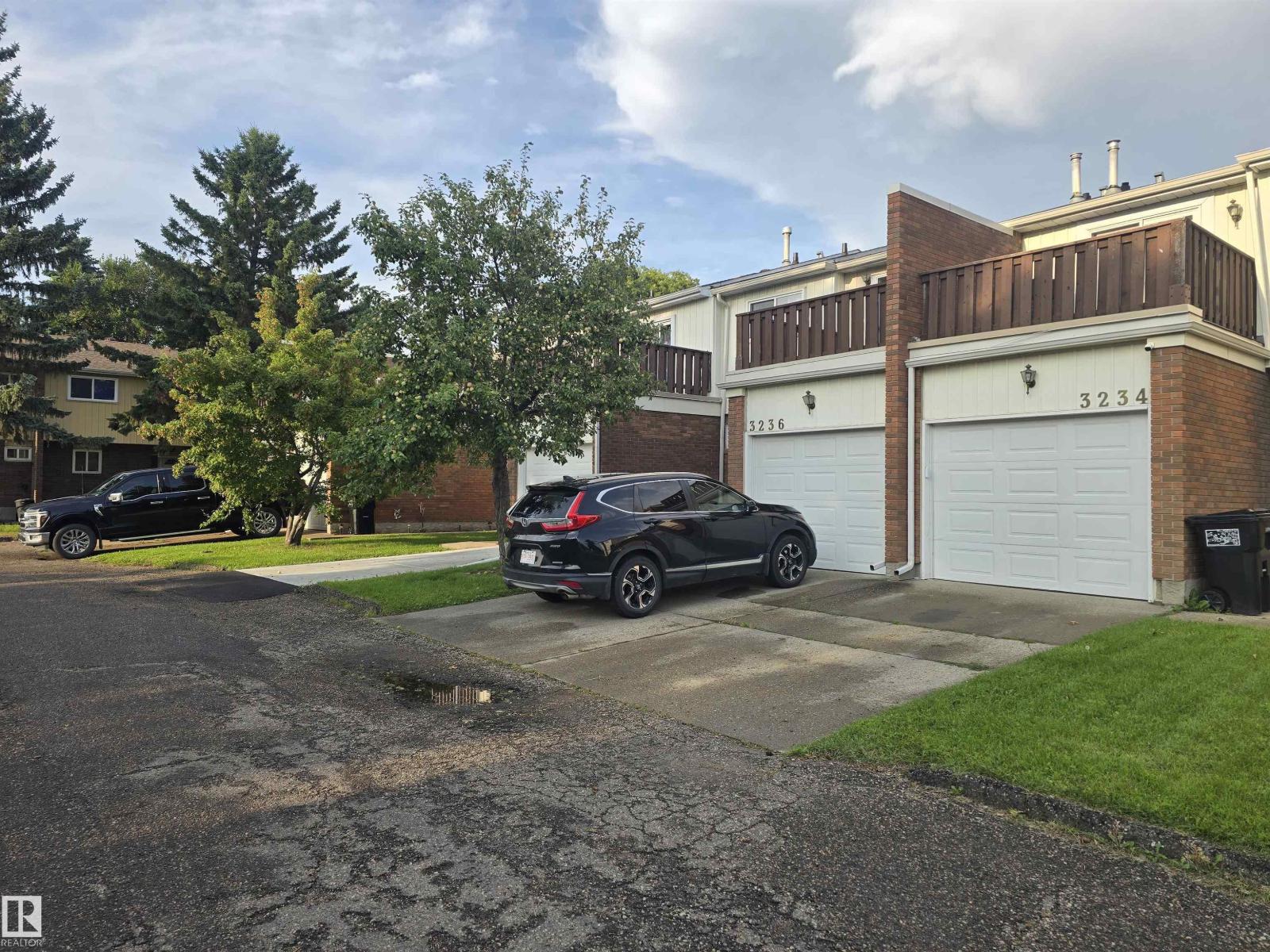 3236 130A AV NW NW, Belmont, Edmonton photo 2