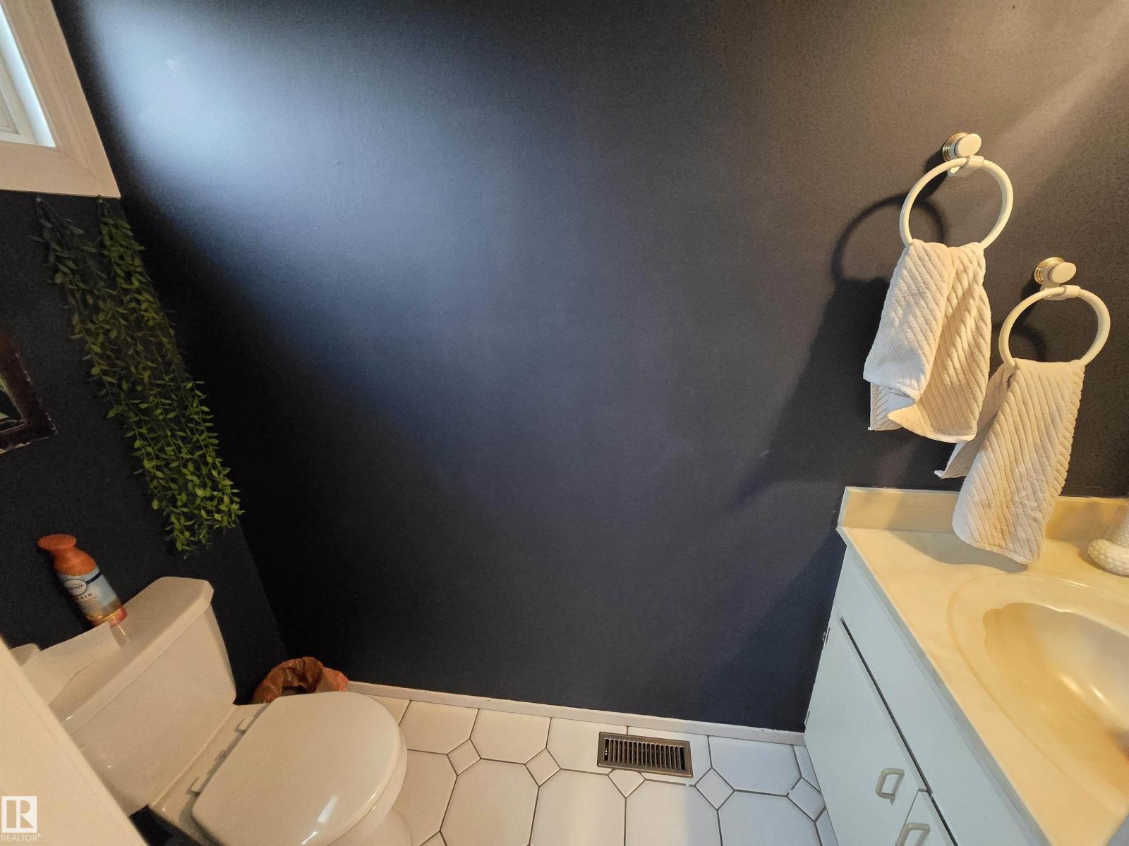3236 130A AV NW - Image 30
