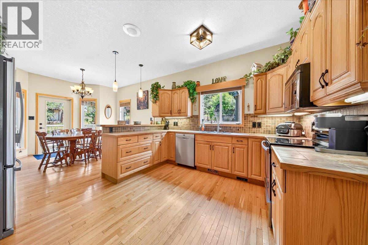 794 WESTRIDGE Drive - 8