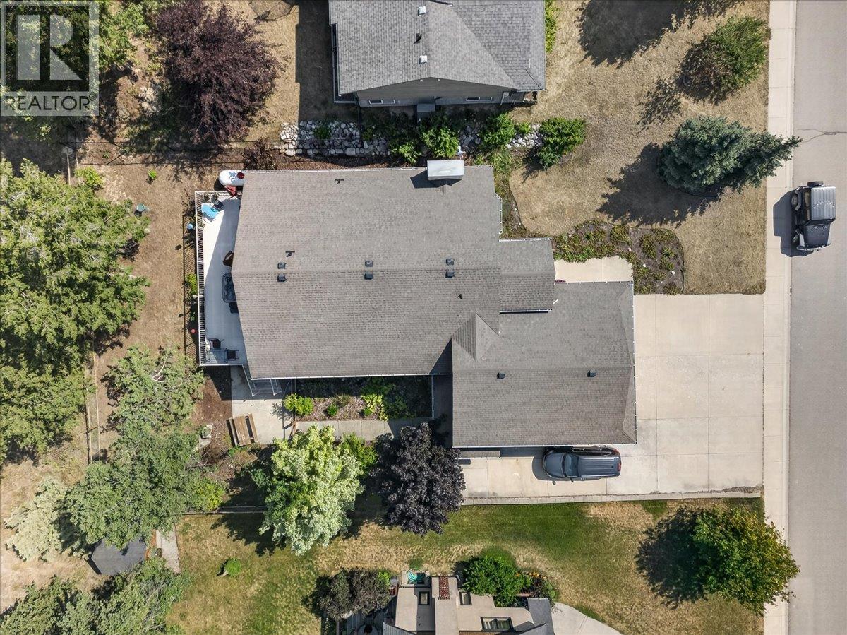 794 WESTRIDGE Drive - 47
