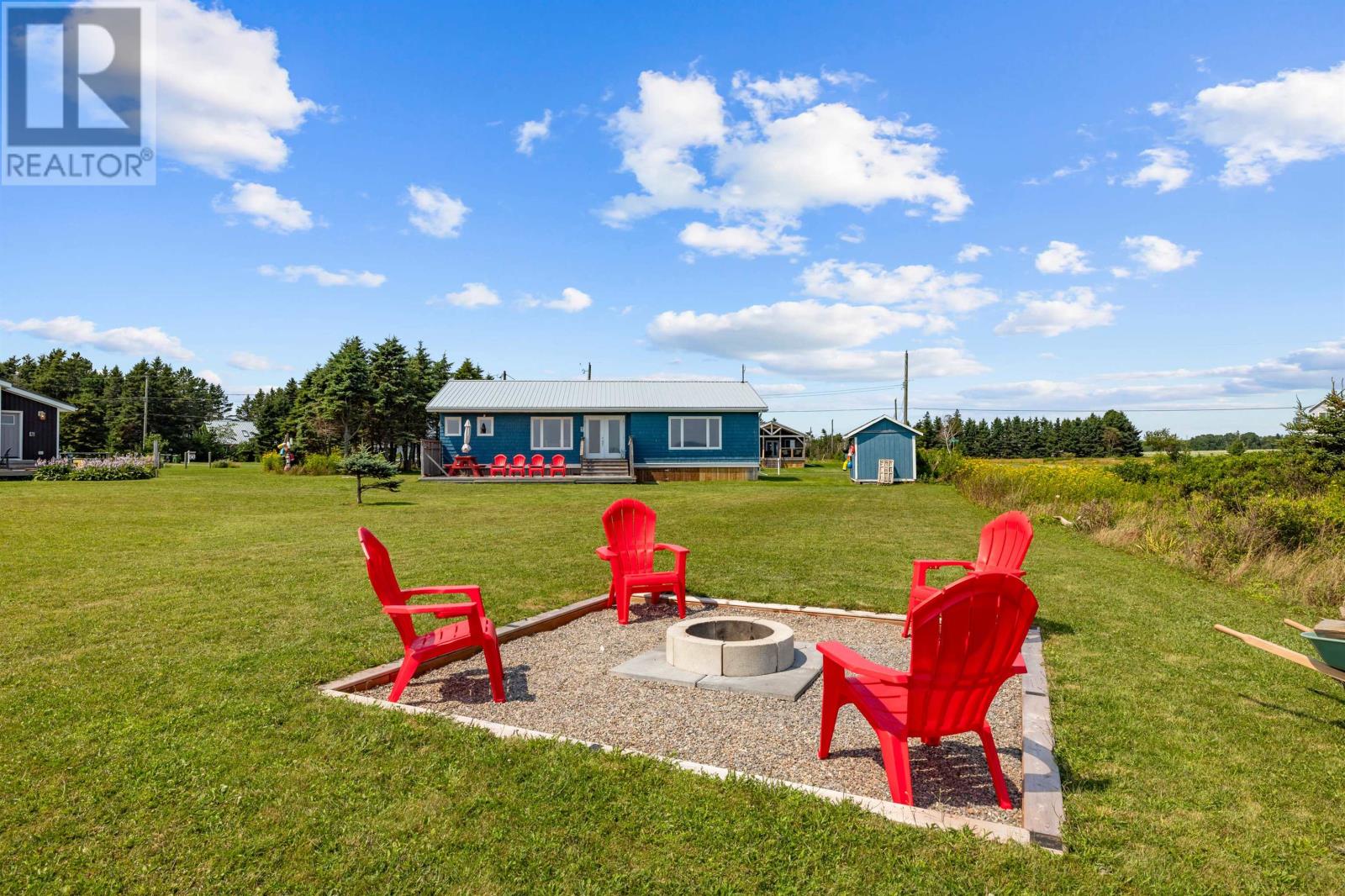 28 Gordons Way - 36