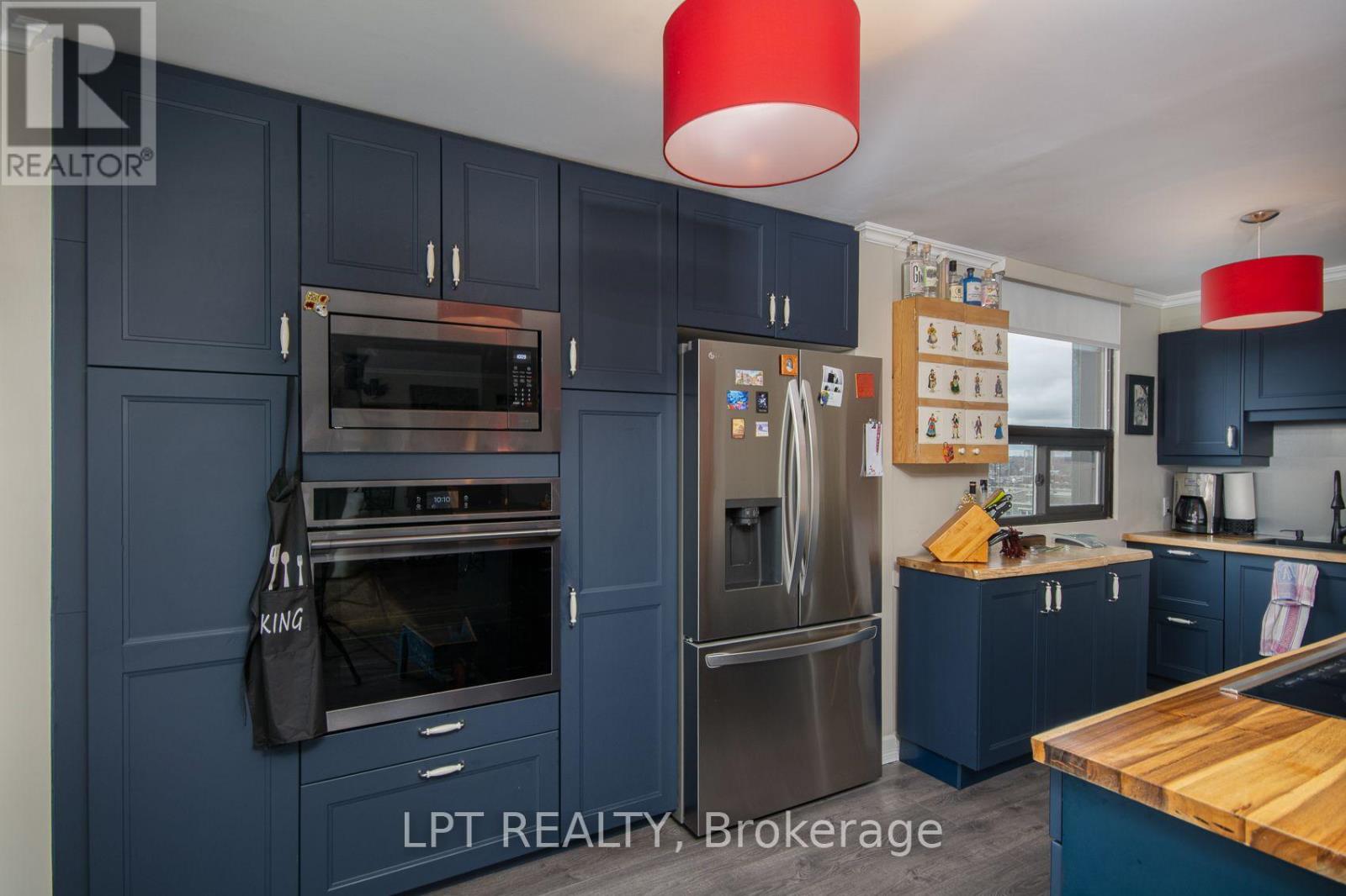 #703 40 ARTHUR STREET - 15