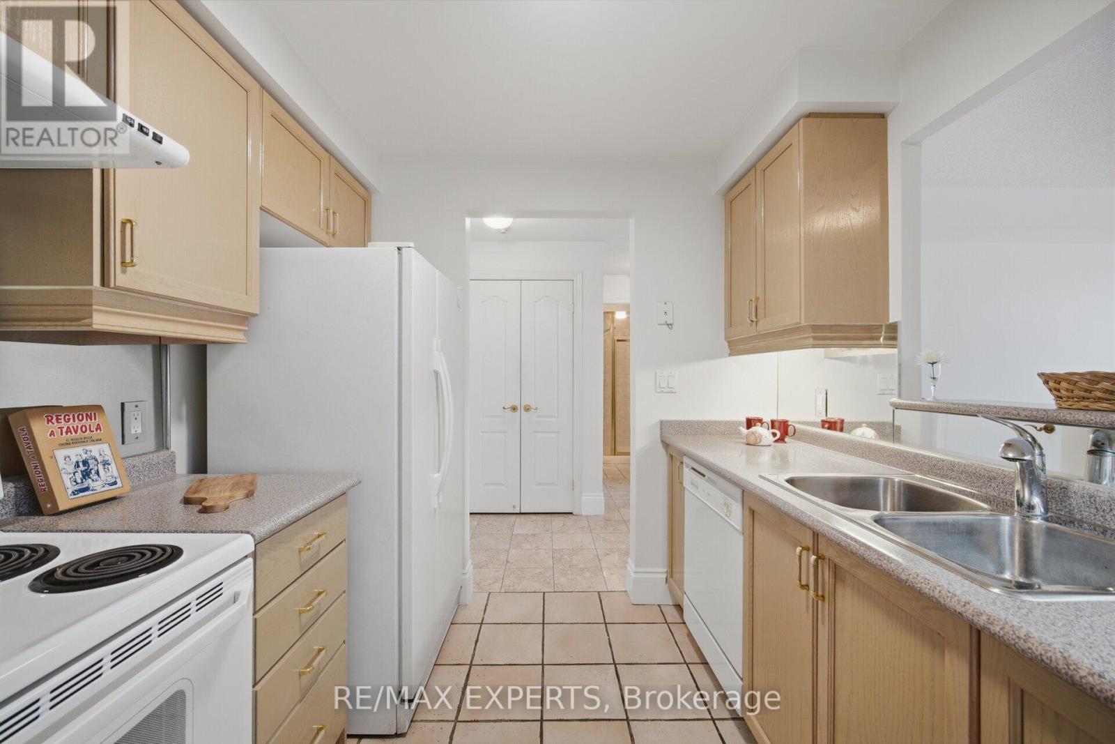 #209 53 WOODBRIDGE AVENUE - 11