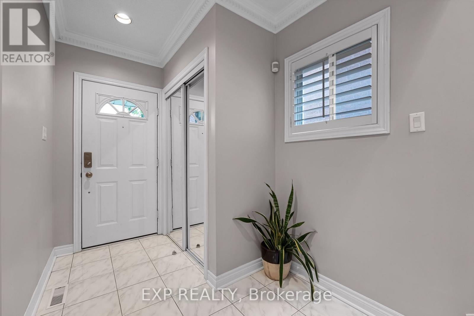591 PLANTATION GATE - 4