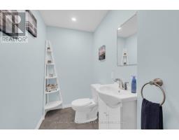 4 Gold Park Gate, Essa, ON L3W0C2 Photo 16