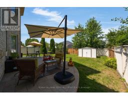 4 Gold Park Gate, Essa, ON L3W0C2 Photo 18