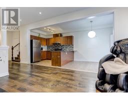 12 Glenbar Gardens, Markham, ON L3R2L6 Photo 10