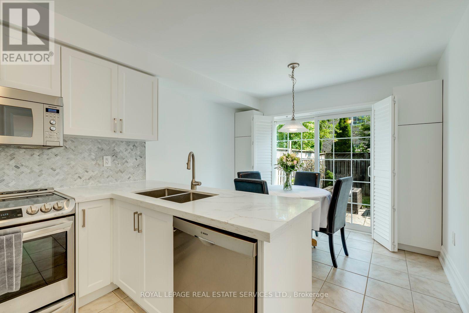 916 MCNAIR CIRCLE - 30