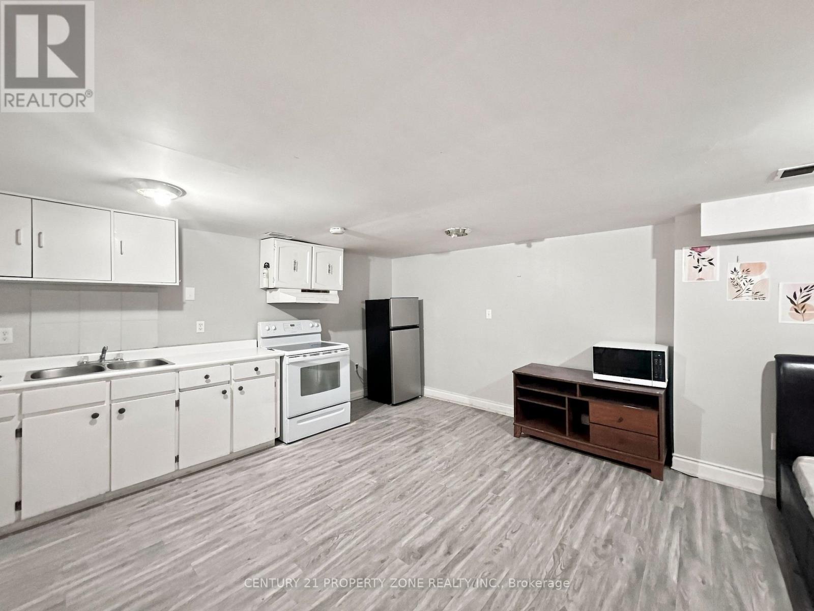 65 SHADY PINE CIRCLE - 17