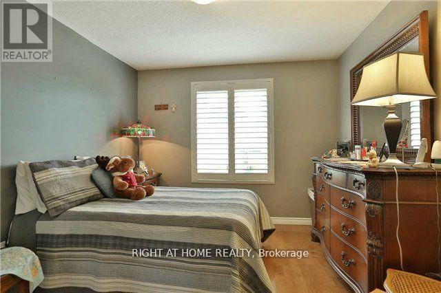 5162 FALCONCREST DRIVE - 13