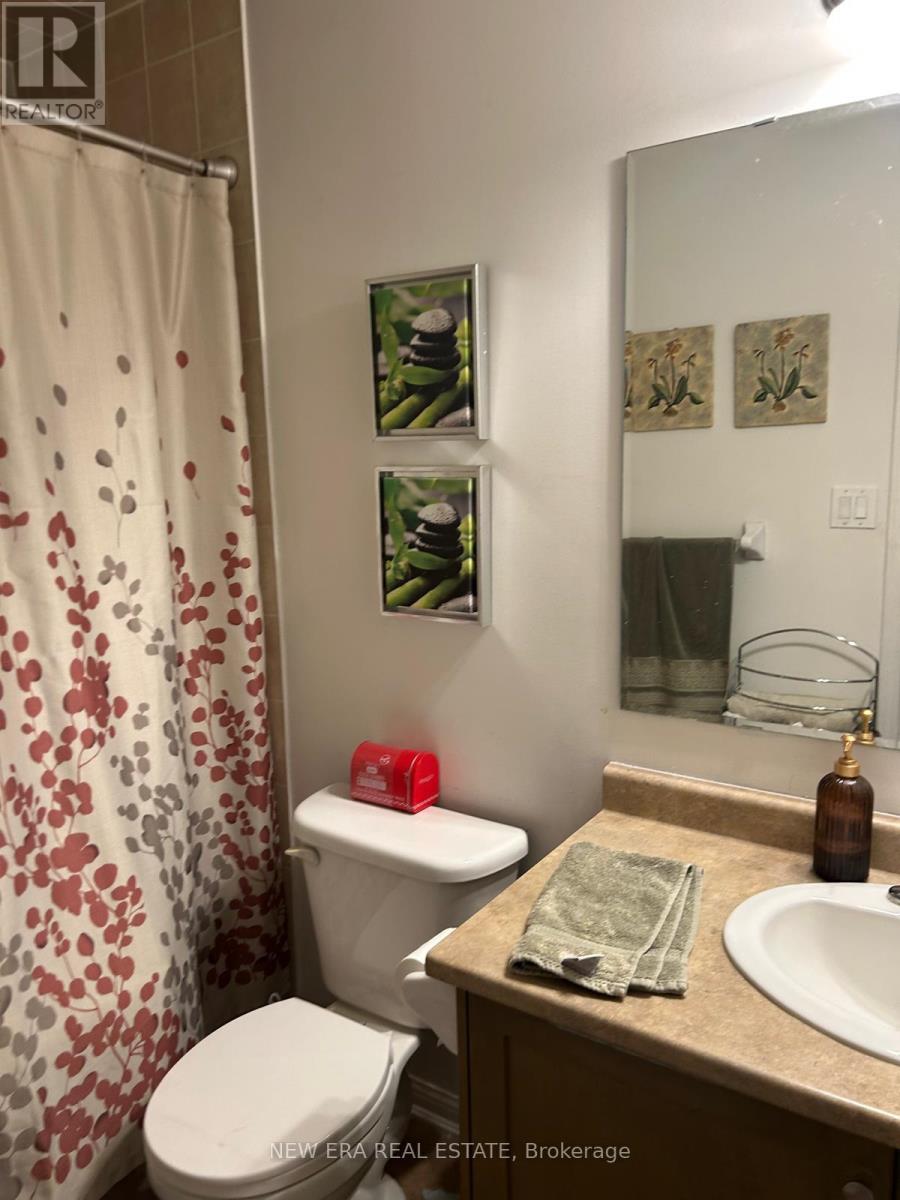 225 SCHREYER CRESCENT - 7