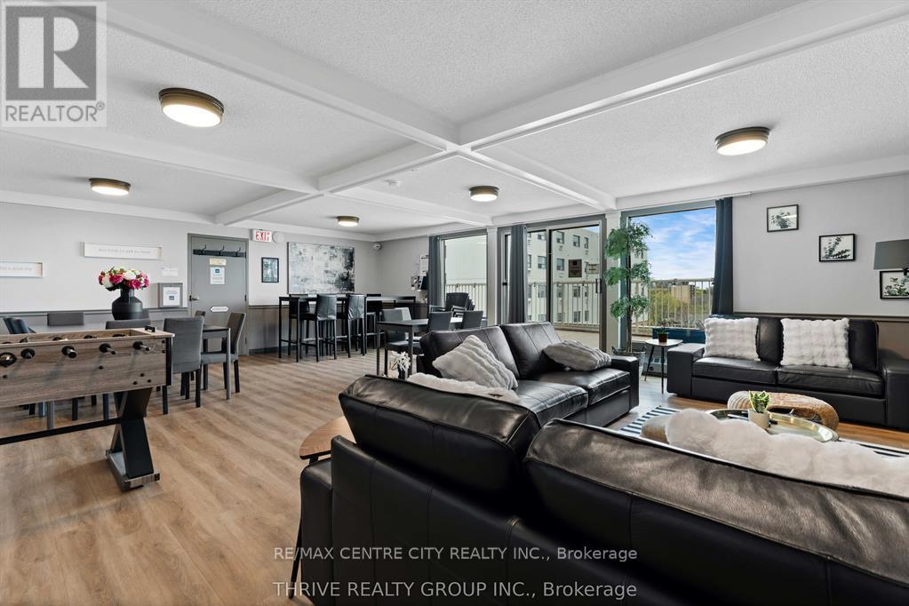 #605 440 CENTRAL AVENUE - 31