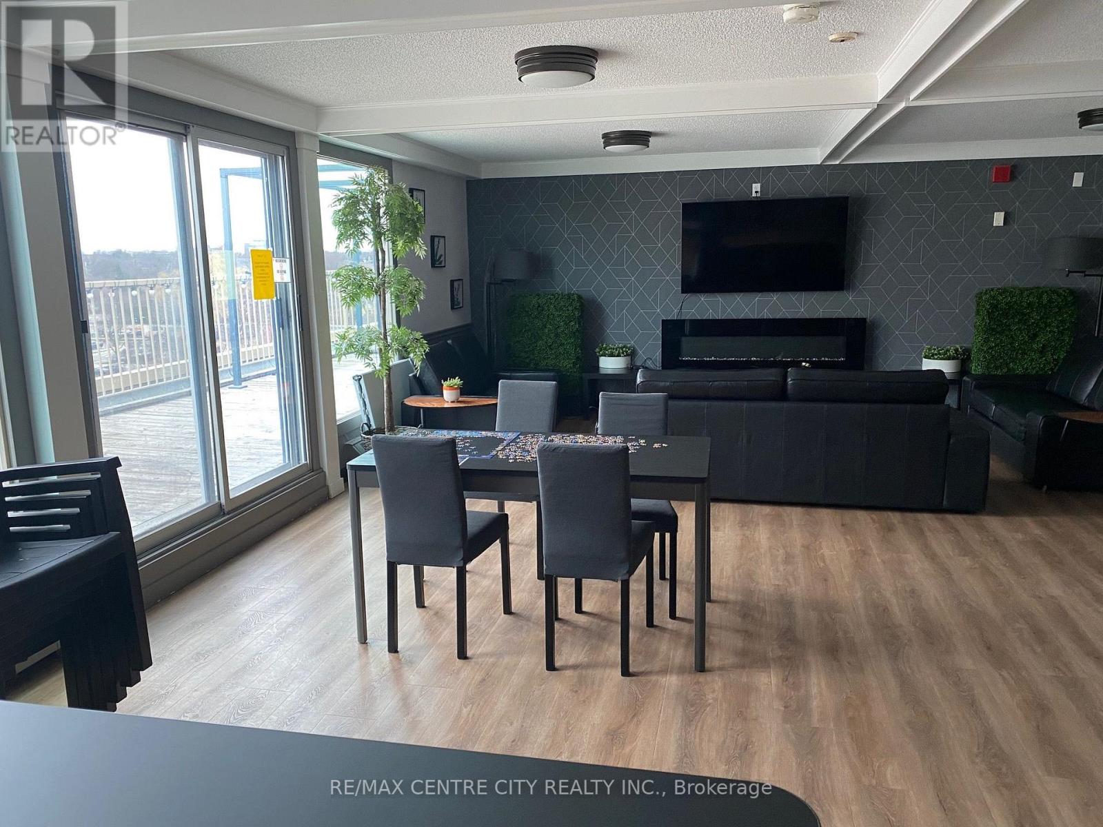 #605 440 CENTRAL AVENUE - Image 32