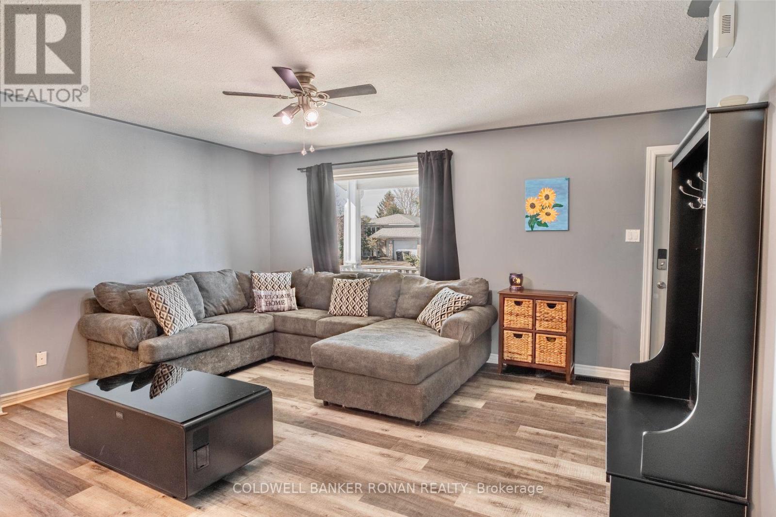 15 JENNINGS DRIVE - Image 10