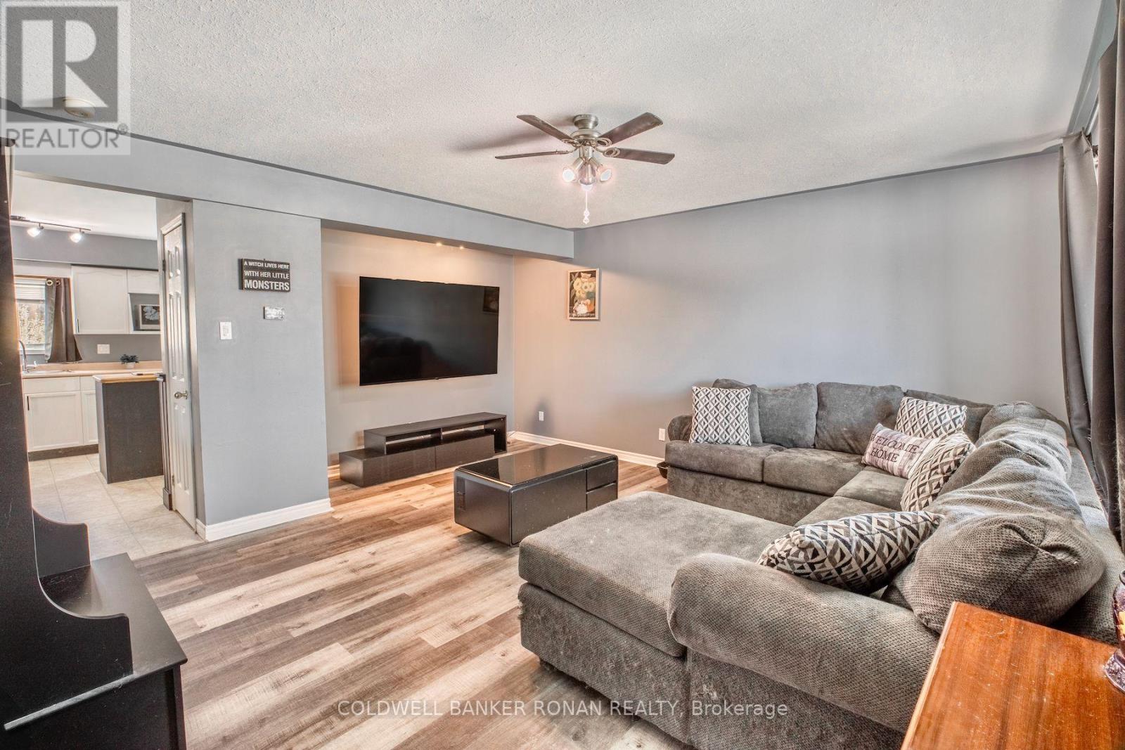 15 JENNINGS DRIVE - 11