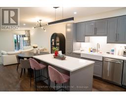 Laundry room - 72 Grapevine Road, Caledon, ON L7E2R3 Photo 6