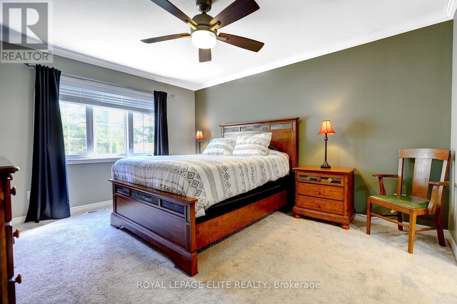 118 LYNCH CIRCLE - 16