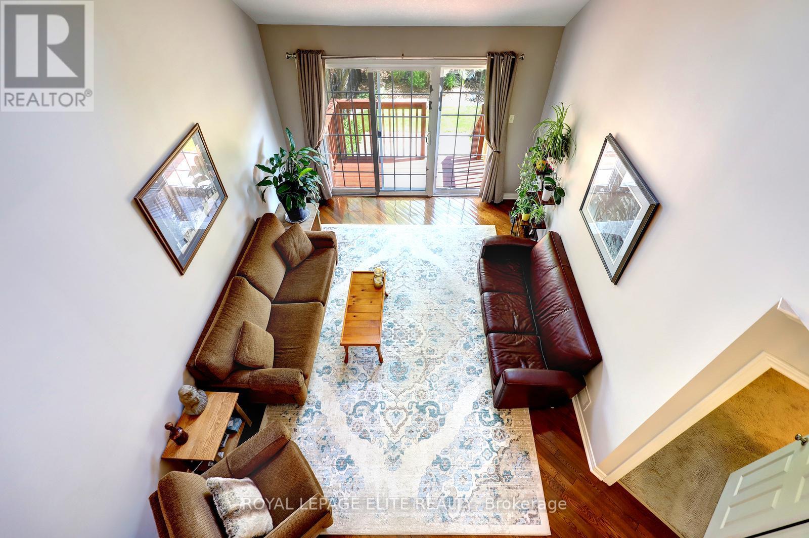 118 LYNCH CIRCLE - 20