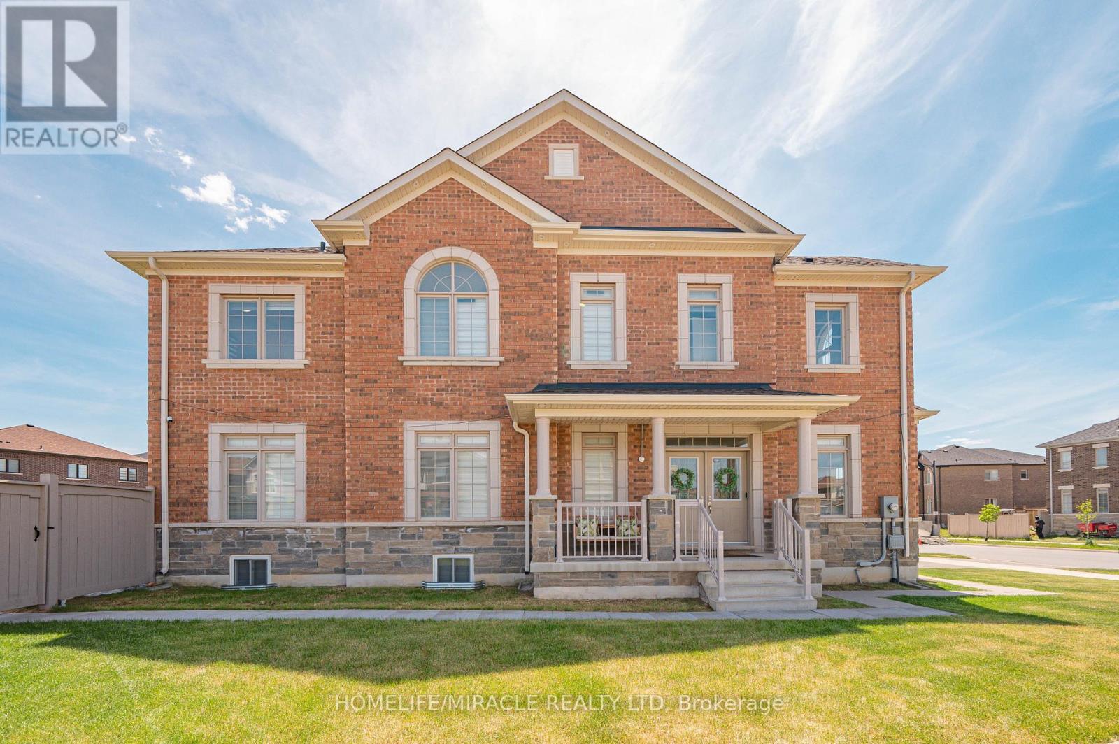220 GREAT FALLS BOULEVARD, Hamilton (Waterdown) — photo 2