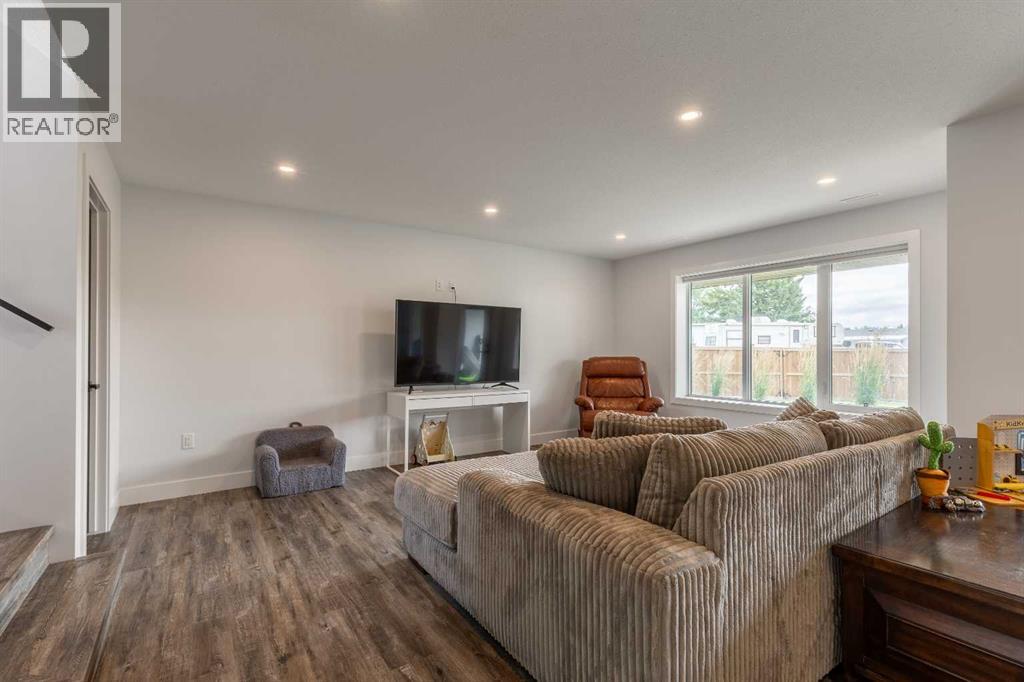 801 Sunset Place - Image 28
