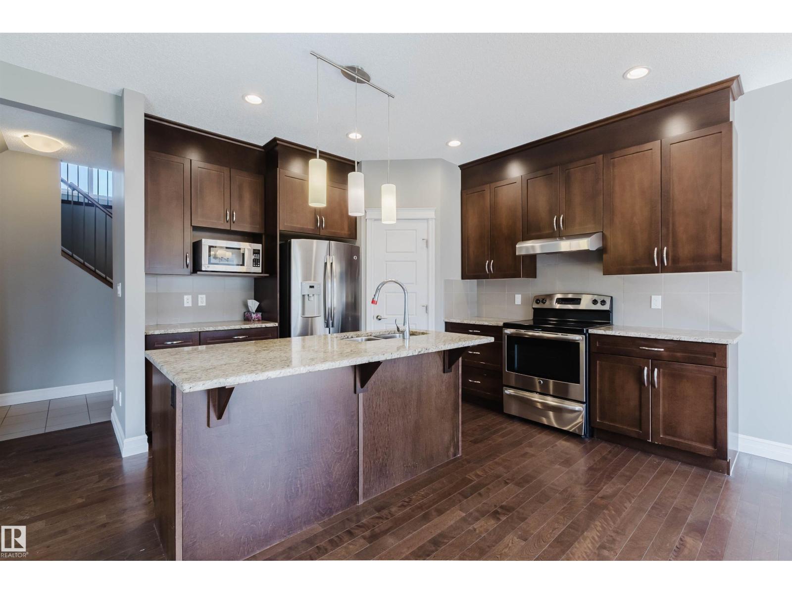 15839 10 AV SW - Image 10