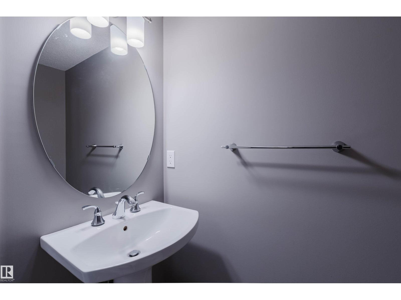 15839 10 AV SW - Image 17