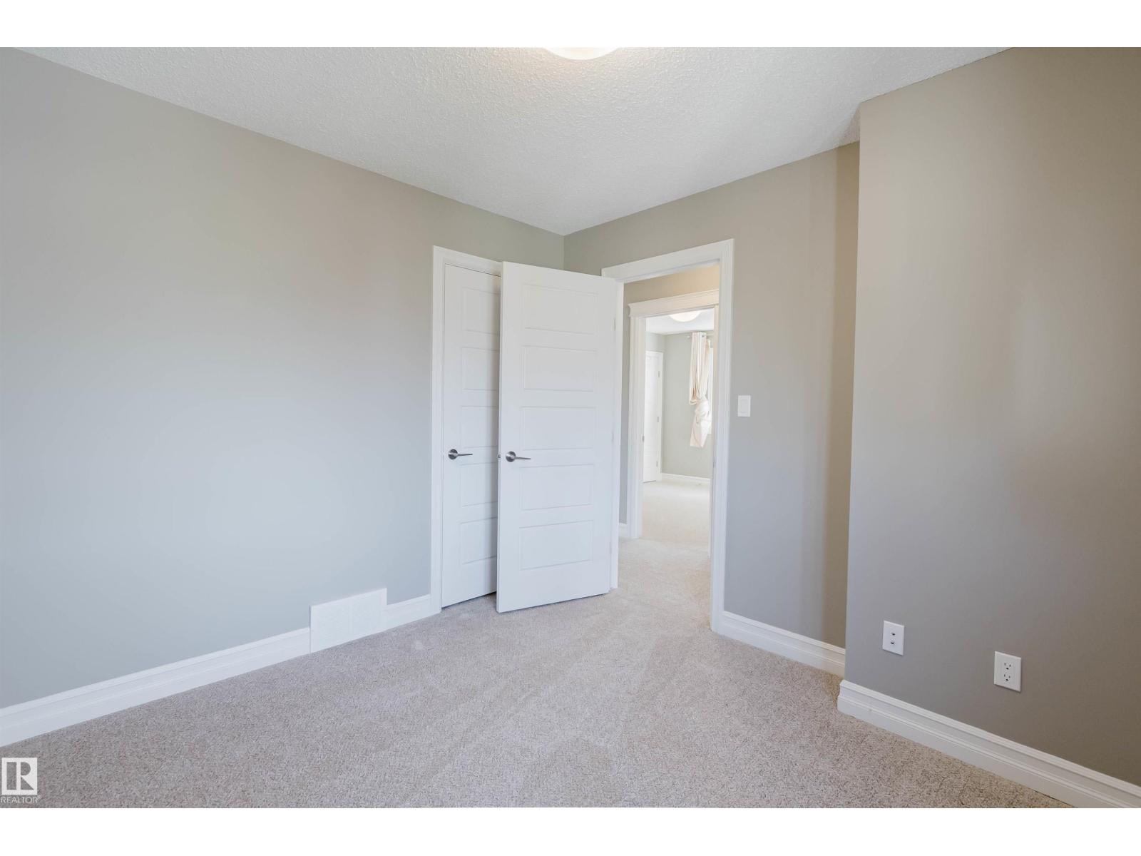 15839 10 AV SW - Image 30