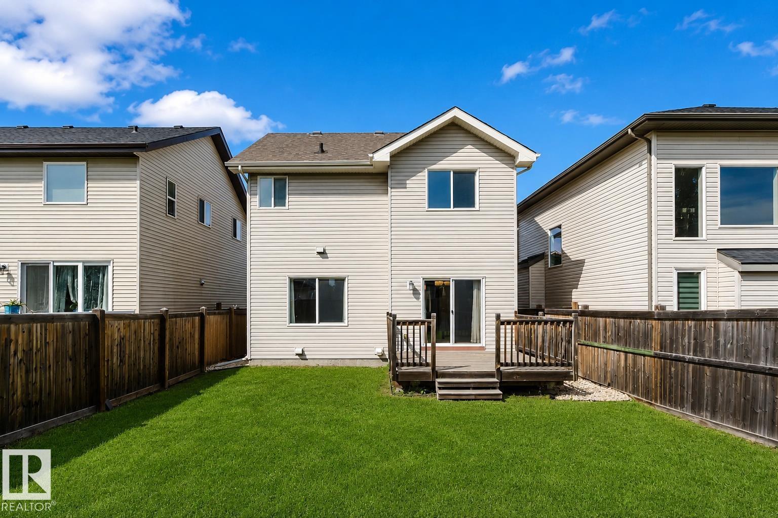 15839 10 AV SW - Image 33