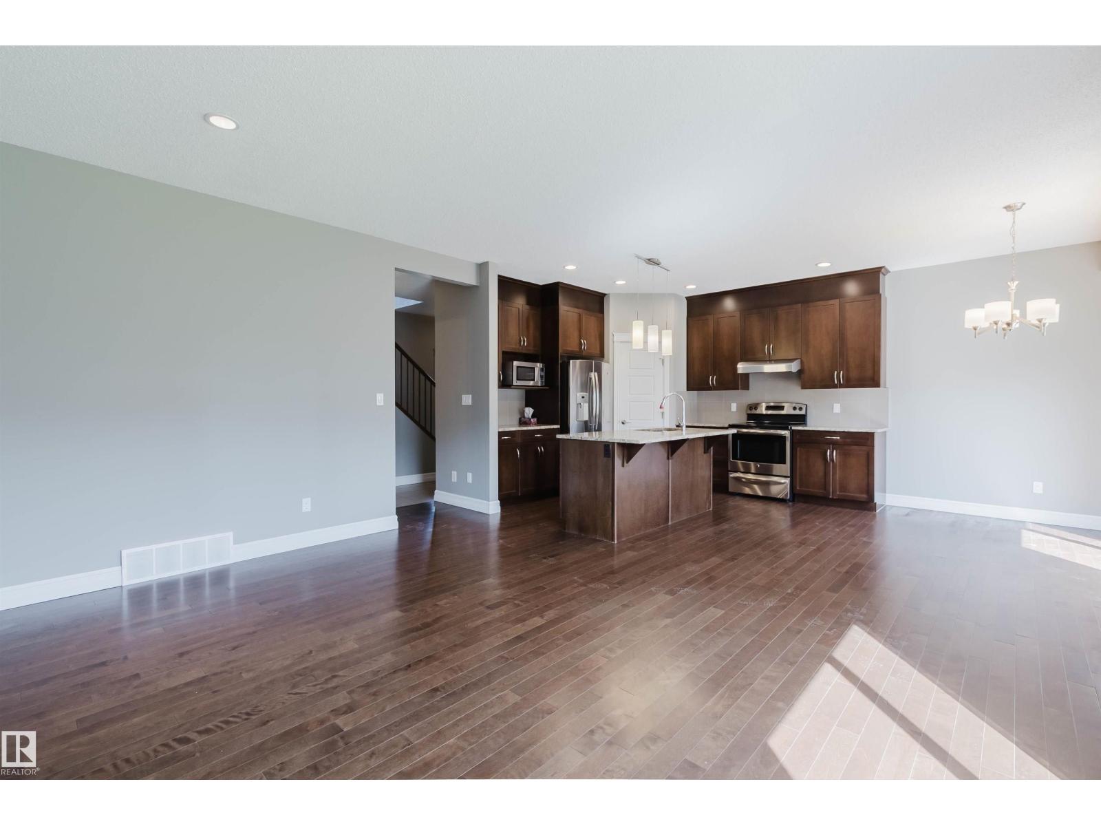 15839 10 AV SW - Image 7