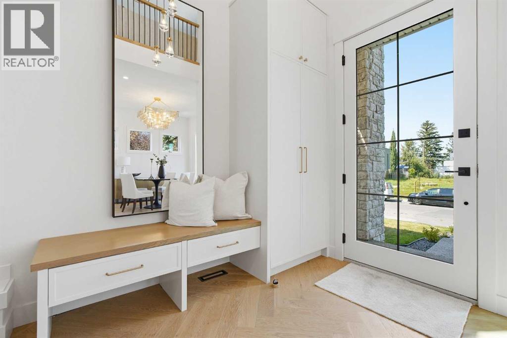 2131 29 Avenue SW - 2