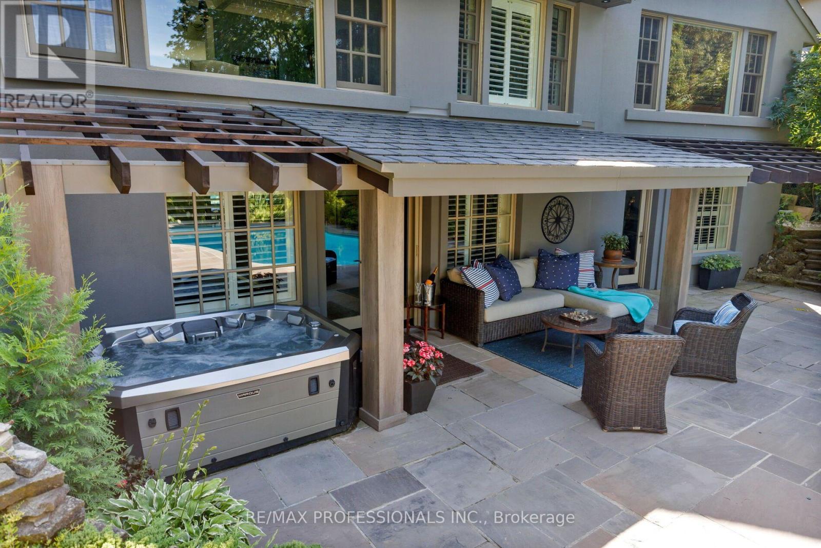 19 THE KINGSWAY - Image 38
