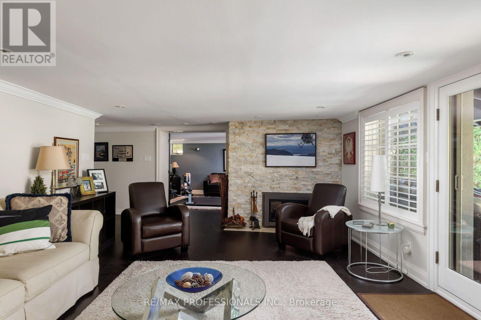 19 THE KINGSWAY - Image 30