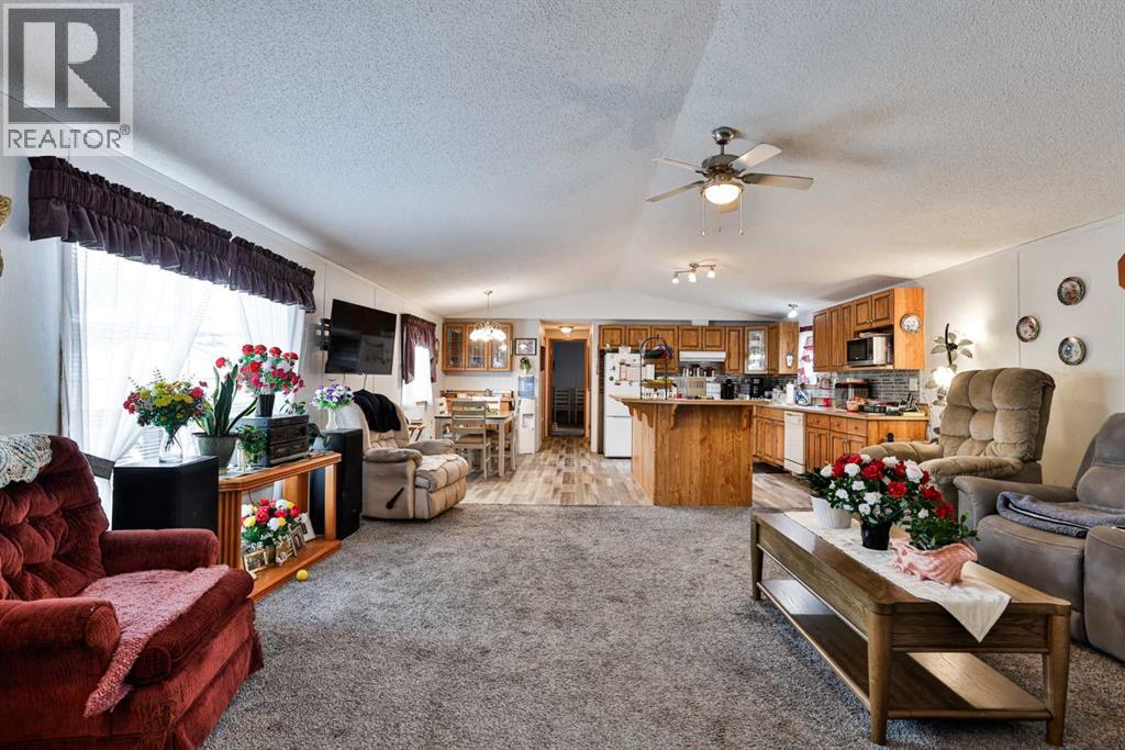 402 Station Street - Image 3