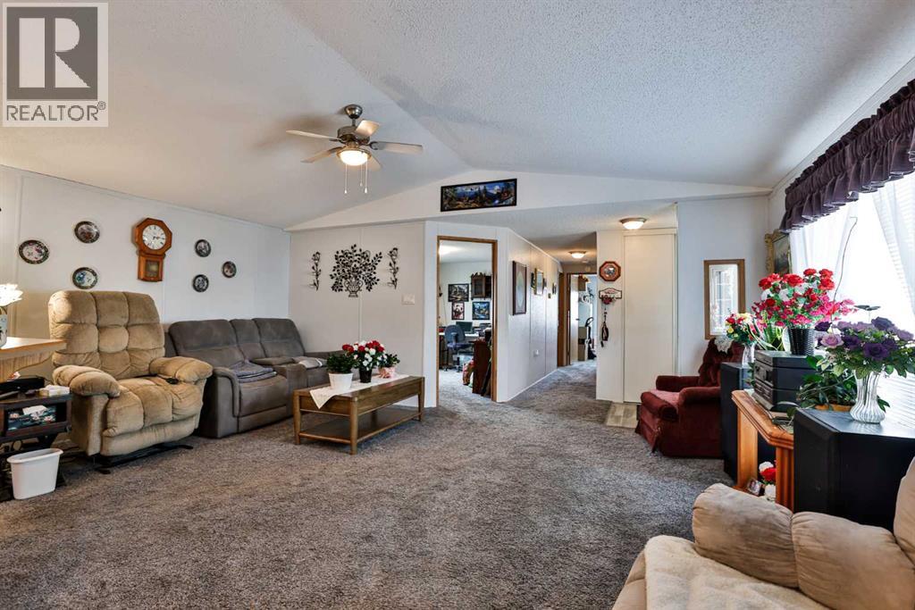 402 Station Street - Image 4