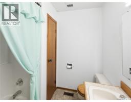 South Bronco Memorial Acreage, Swift Current Rm No  137, SK S0H4J0 Photo 19