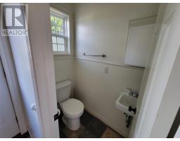 4 Wilson Drive thumbnail 16