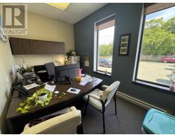 211 Lemarchant Road thumbnail 20