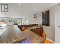 18 Lodge Road thumbnail 20