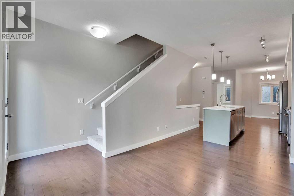#118 28 Mcdougall Court NE - Image 14