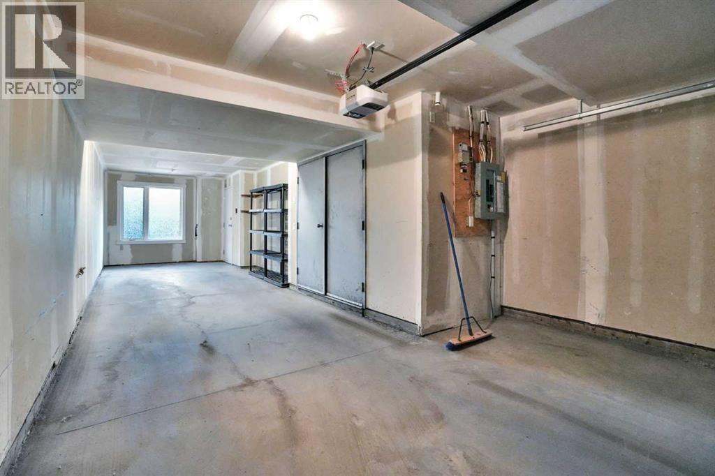 #118 28 Mcdougall Court NE - Image 29