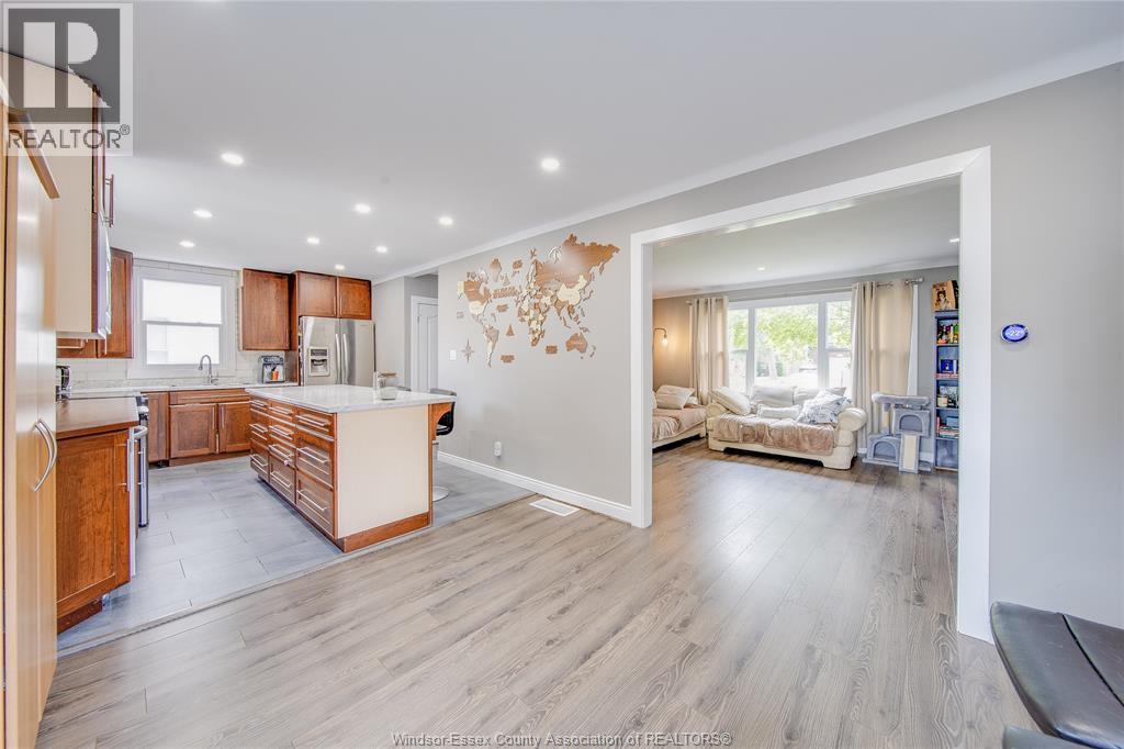 956 HOMEDALE BOULEVARD - 21