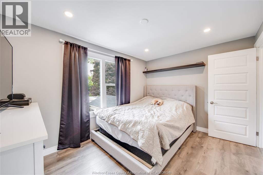 956 HOMEDALE BOULEVARD - 25