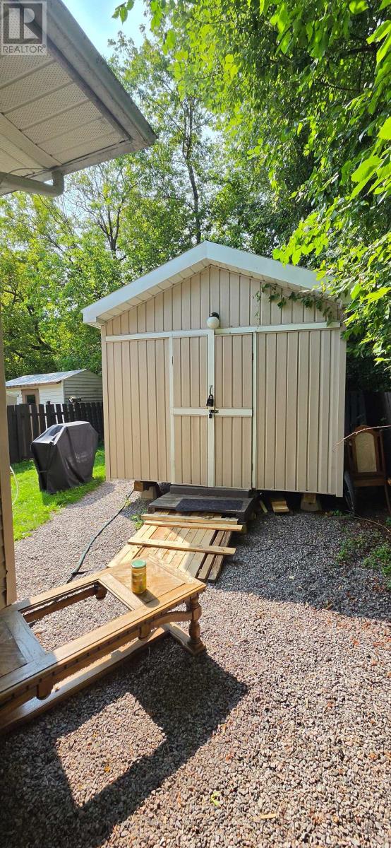 429 DUDLEY AVENUE - 4