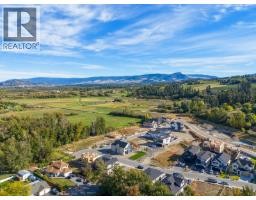 900 Bull Crescent, Kelowna, BC V1W0E6 Photo 13