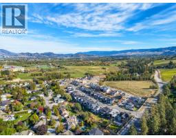 900 Bull Crescent, Kelowna, BC V1W0E6 Photo 14